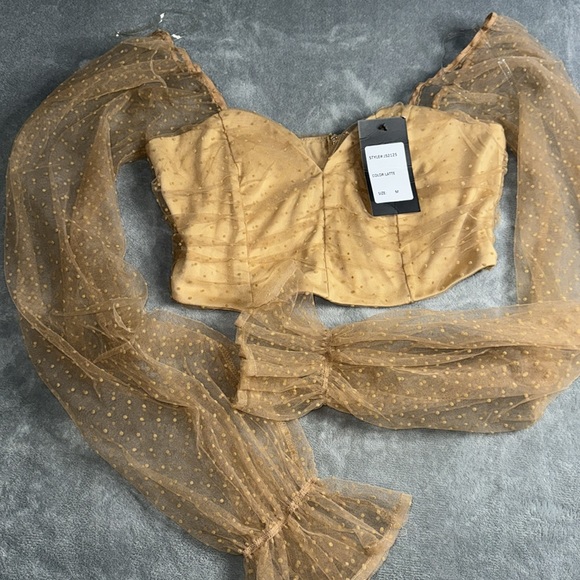 Two piece set - Picture 2 of 7